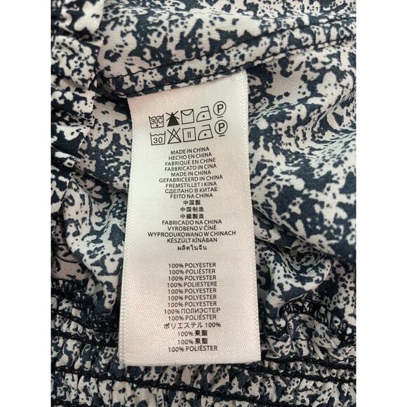 Michael Kors Navy & White Off‑Shoulder Top XL – Smocked Waist, 3/4 Sleeves, EUC - Picture 6 of 7